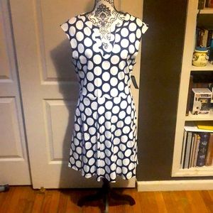 NY&Co V-neck Fit & Flare dress